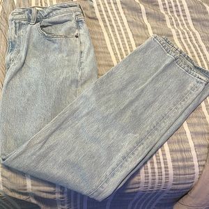 Brand new Abercrombie jeans!!